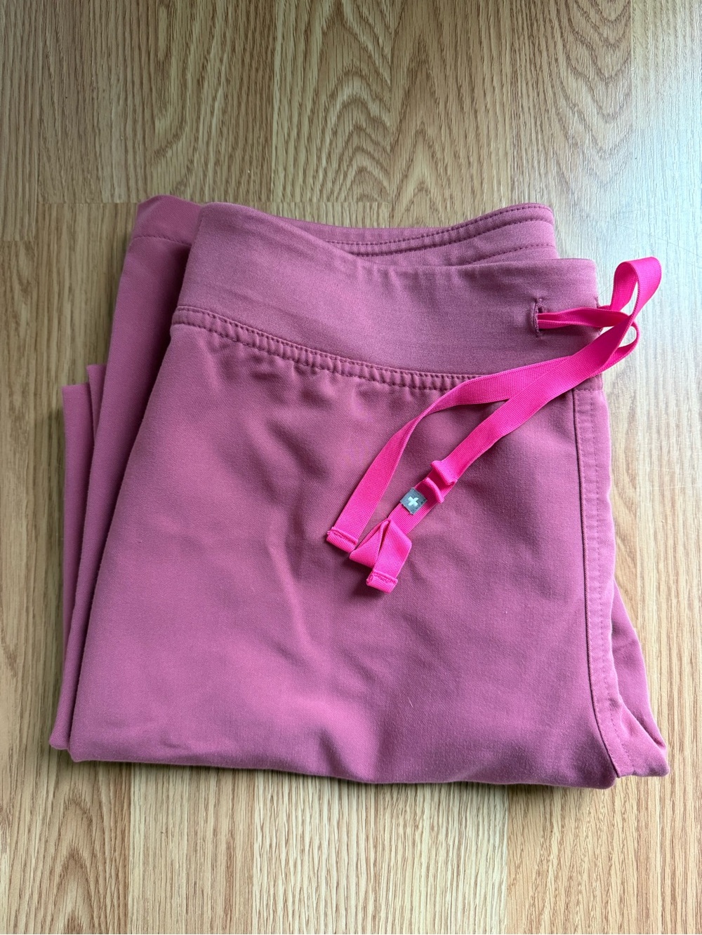Figs Women's Rose Pink Drawstring Joggers